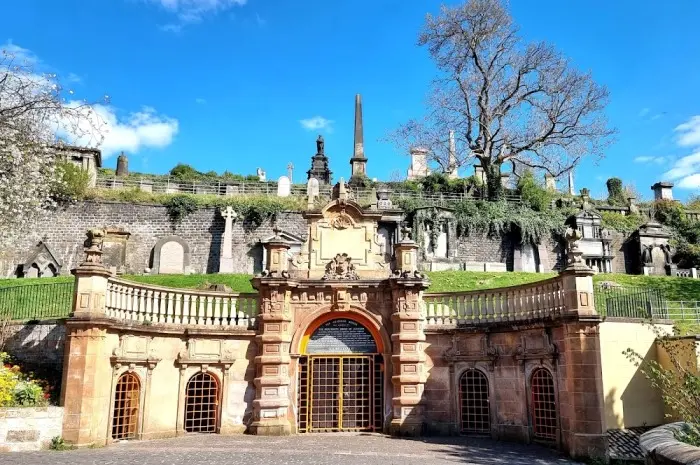 Glasgow Necropolis