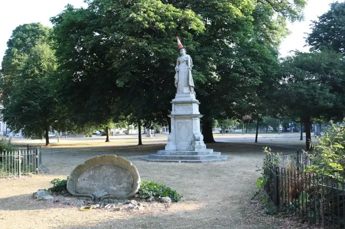 Victoria Gardens