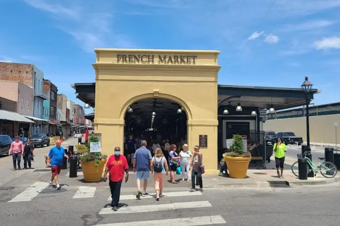 Shops of the Colonnade