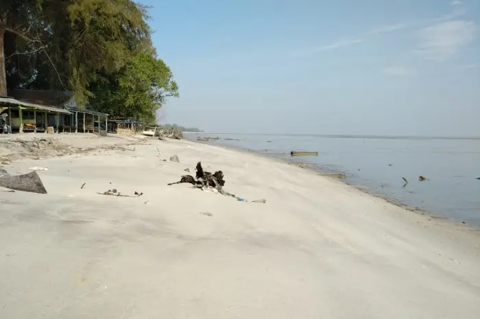 Klang Serdang Beach, Begadai