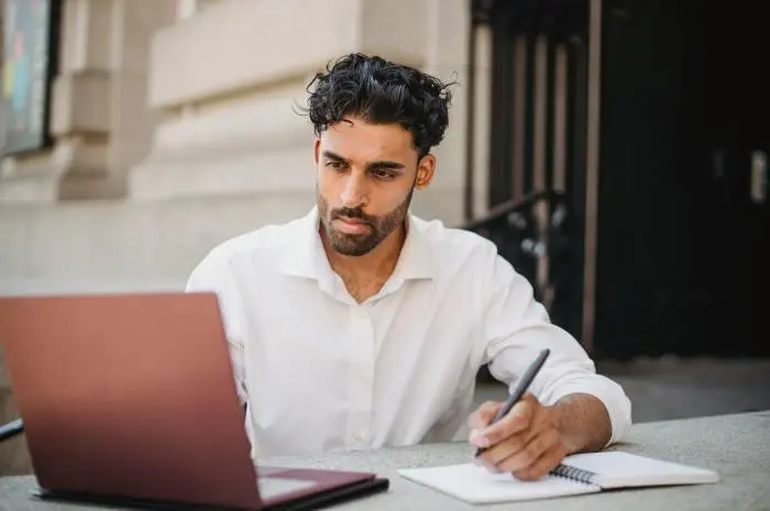 Realizing Goals Not Supported by Main Job